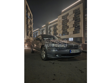 Jaguar X-Type 