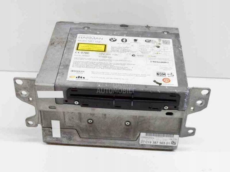 Radio / CD / DVD plejeri