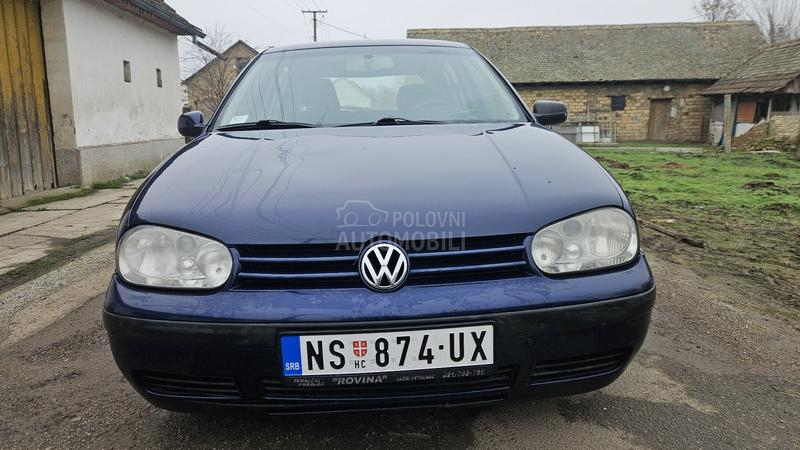 Volkswagen Golf 4 