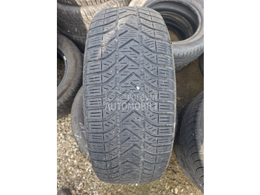 Pirelli 205/55 R16 Zimska