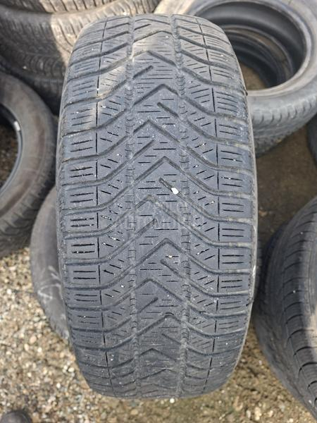 Pirelli 205/55 R16 Zimska