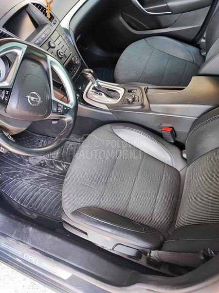 Opel Insignia 2.0 biturbo