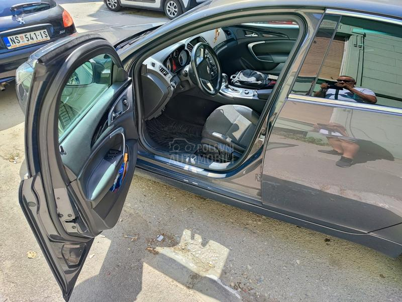 Opel Insignia 2.0 biturbo