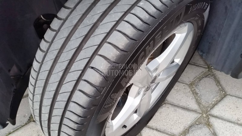 Audi Q2 S TRONIC/LED/FUL