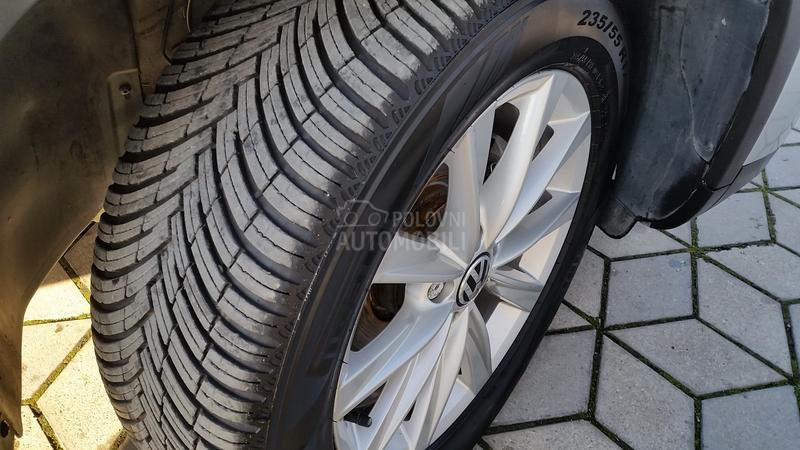 Volkswagen Tiguan 2.0 TDI 4X4/0DLIČAN