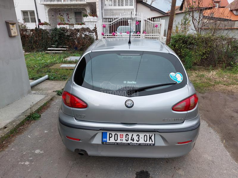 Alfa Romeo 147 1.6