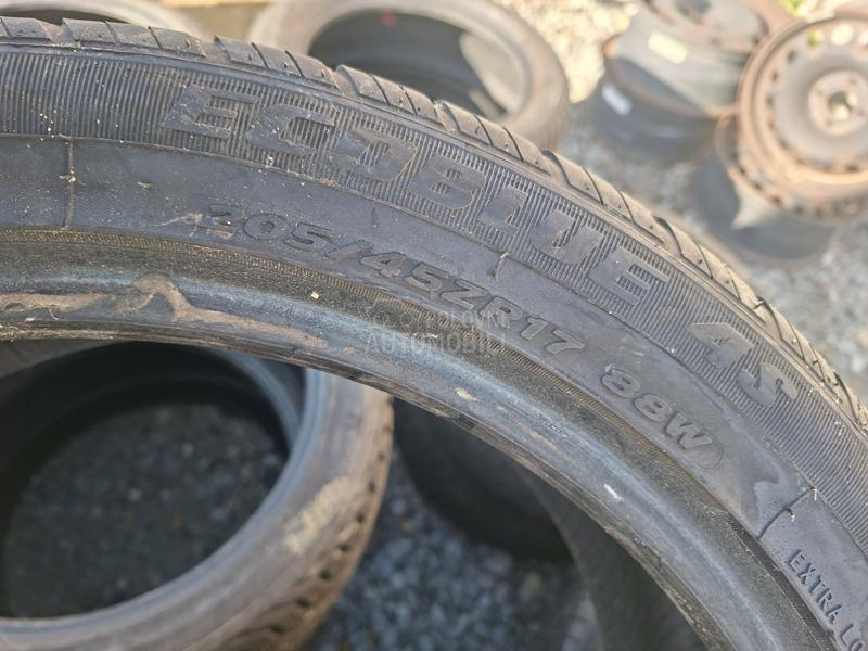 Sailun 205/45 R17 Zimska