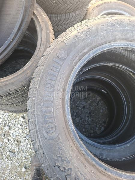 Continental 215/65 R16 Zimska
