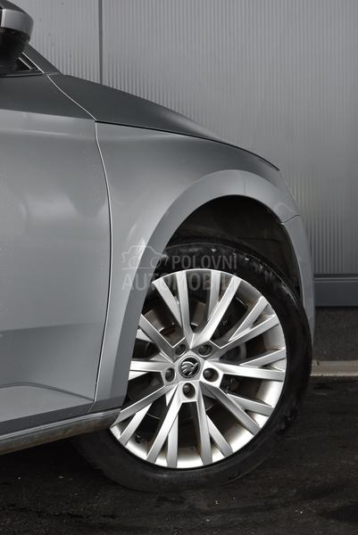 Škoda Superb 1.4 TSI Ambition DSG