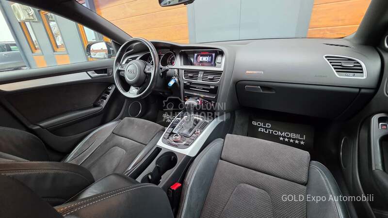 Audi A5 3.0TDi Stron 4x4 FUL