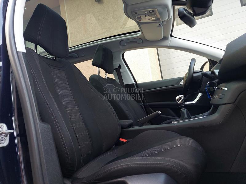 Peugeot 308 1.6HDI / F U L L/