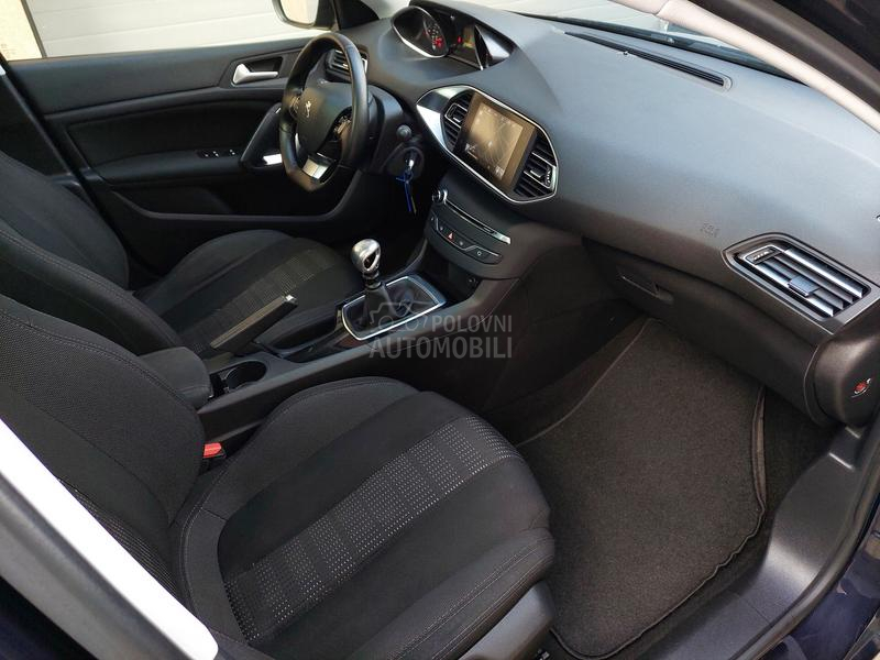 Peugeot 308 1.6HDI / F U L L/