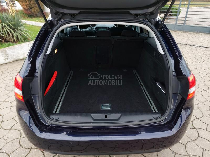 Peugeot 308 1.6HDI / F U L L/