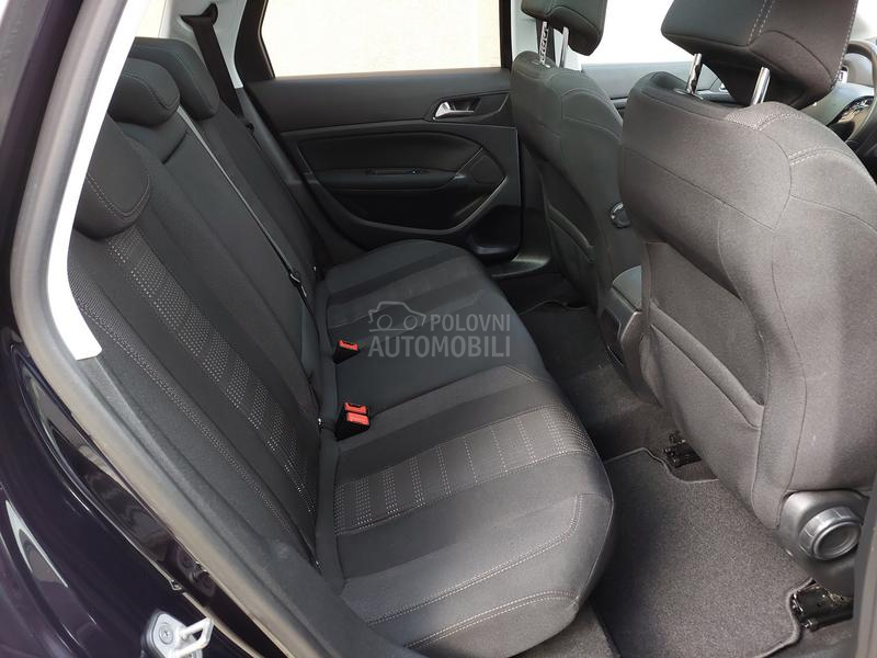 Peugeot 308 1.6HDI / F U L L/