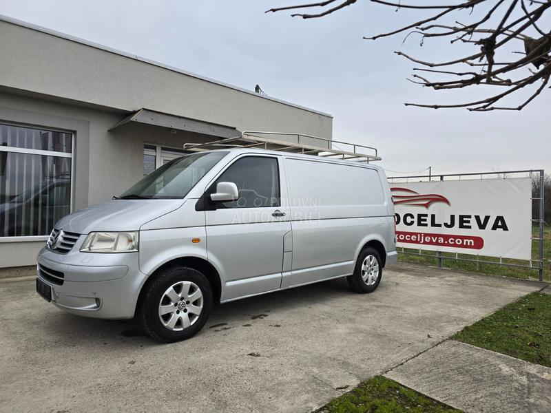 Volkswagen Transporter T5 1.9TDI
