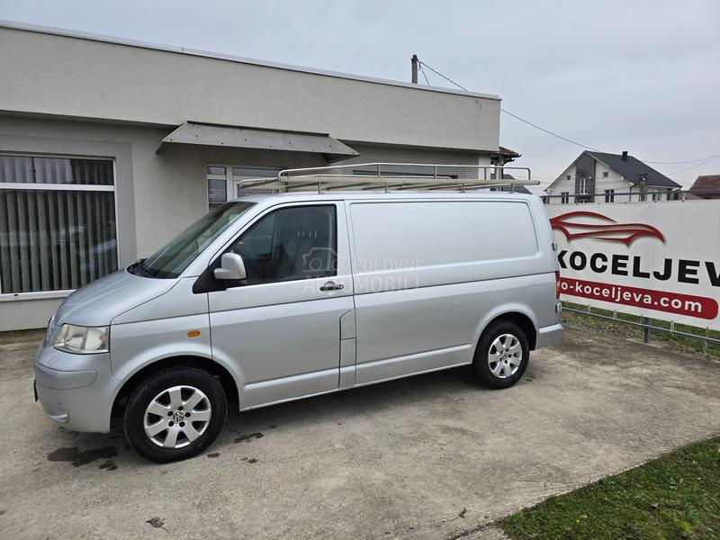 Volkswagen Transporter T5 1.9TDI