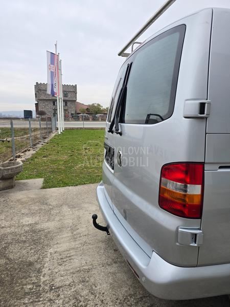 Volkswagen Transporter T5 1.9TDI
