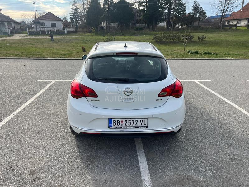 Opel Astra J 1.7 cdti restyling