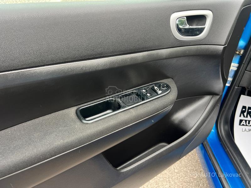 Peugeot 307 1.6B FABRIKA