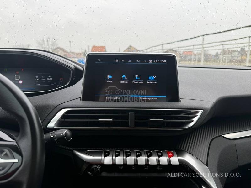 Peugeot 3008 1.2 Puretech