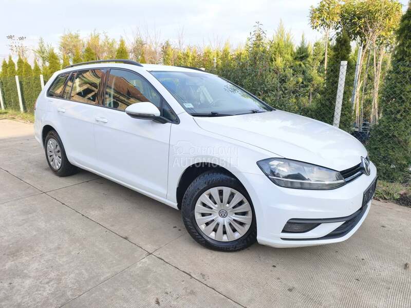 Volkswagen Golf 7 1.6TDI RESTY/LED