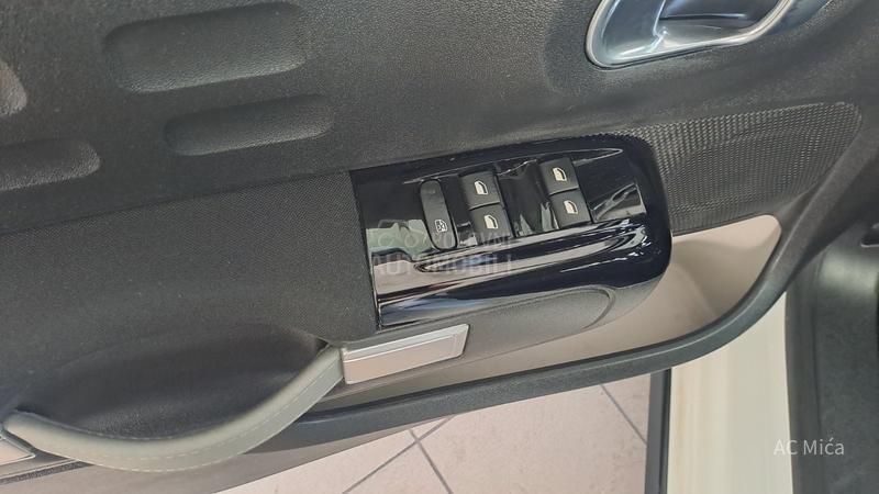 Citroen C3 1.2NAV KAM AUT 61000