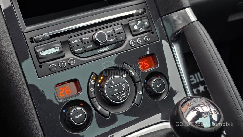 Peugeot 3008 1.2 B.E.N.Z GT LINE