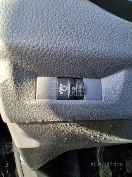 Opel Vivaro 2.0D 145KS MT6