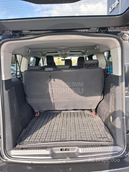 Opel Vivaro 2.0D 145KS MT6