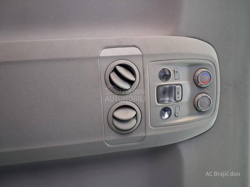 Opel Vivaro 2.0D 145KS MT6