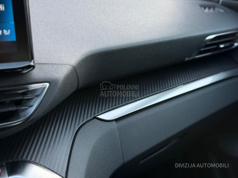 Peugeot 5008 Auto/Kamera/7sed