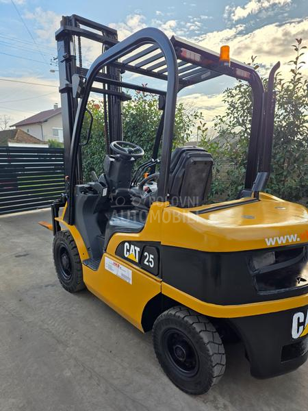 CAT DP25N