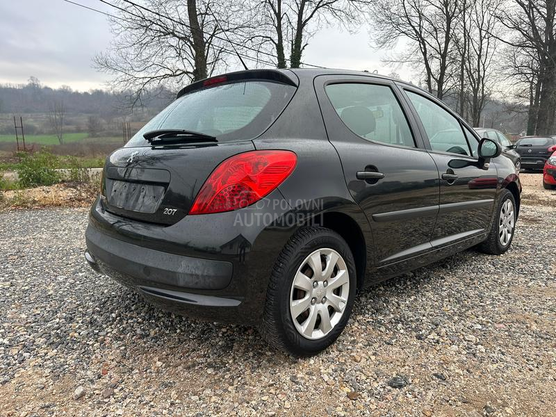 Peugeot 207 1.4b