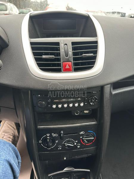 Peugeot 207 1.4b