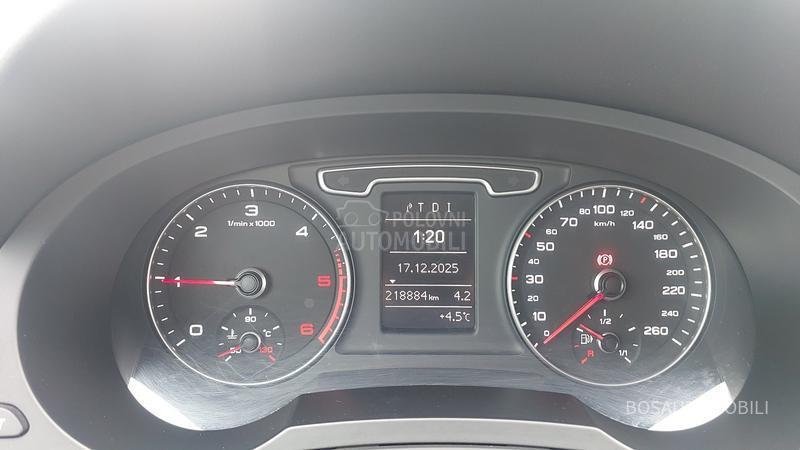 Audi Q3 2.0 TDI BUSINESS