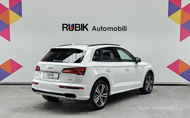 Audi Q5 2.0TDI S lineBlack Q