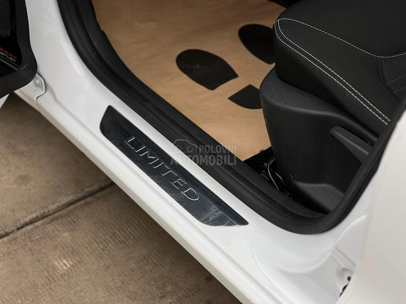 Renault Clio 1.5dCi / LIMITED