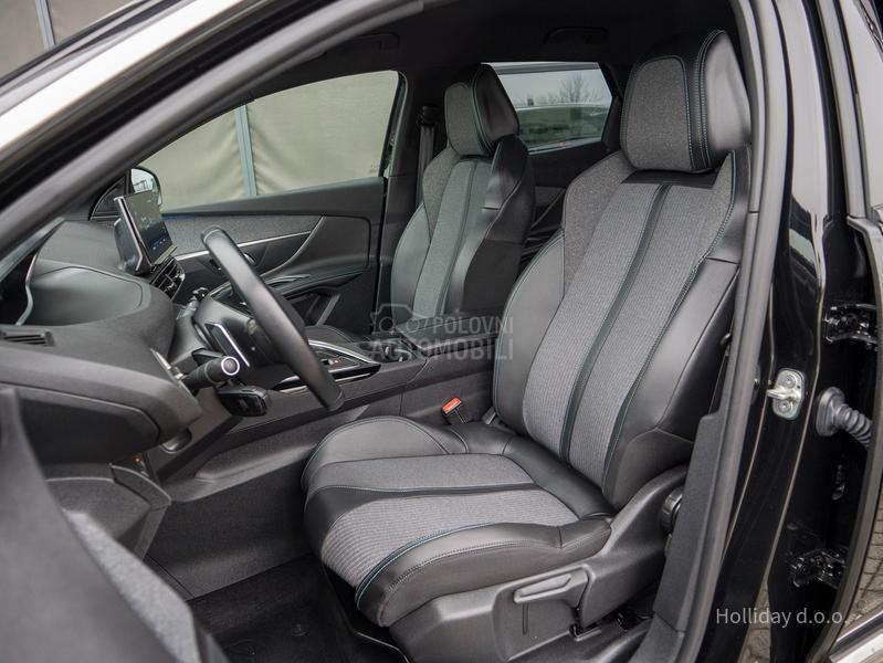 Peugeot 3008 1.2PureTech Allure