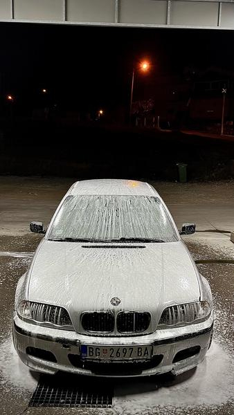 BMW 330 330