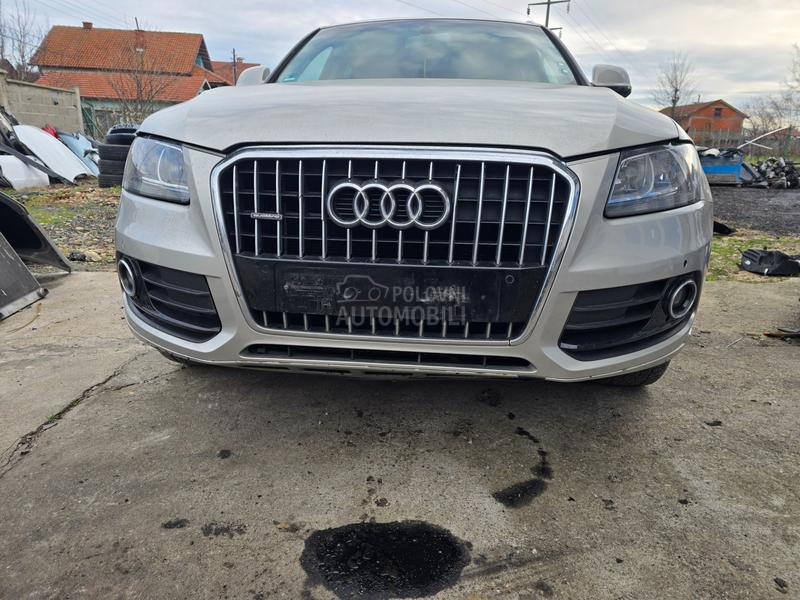 Audi Q5 2015. god. -  kompletan auto u delovima