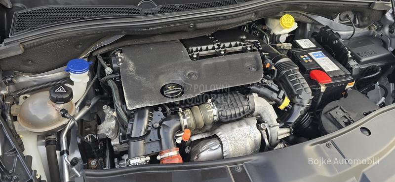 Peugeot 2008 1.6HDI