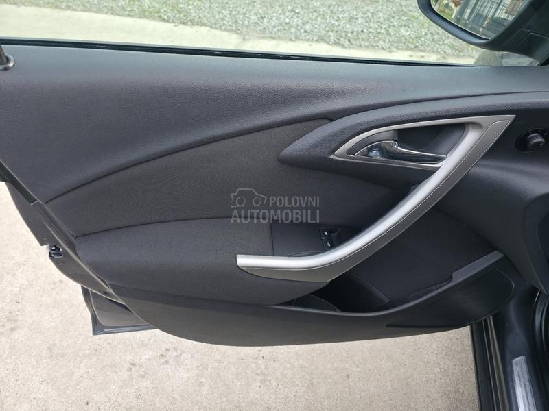 Opel Astra J 1.3 CDTI N.A.V.I