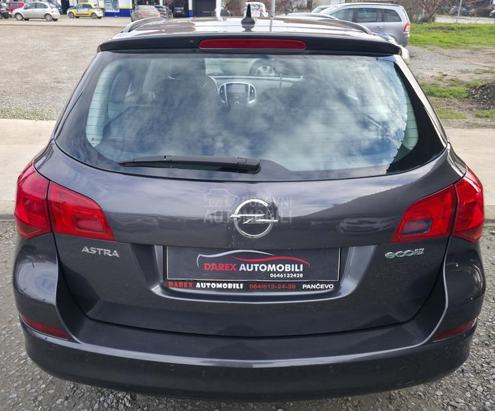 Opel Astra J 1.3 CDTI N.A.V.I