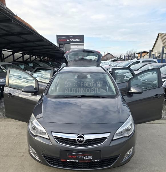 Opel Astra J 1.3 CDTI N.A.V.I