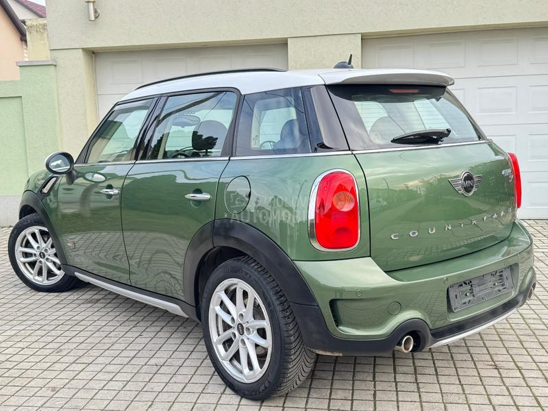 MINI Countryman ALL4 COOPER S NAVl