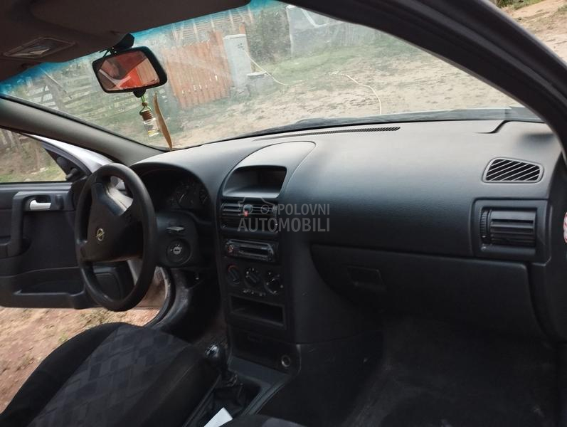 Opel Astra G 