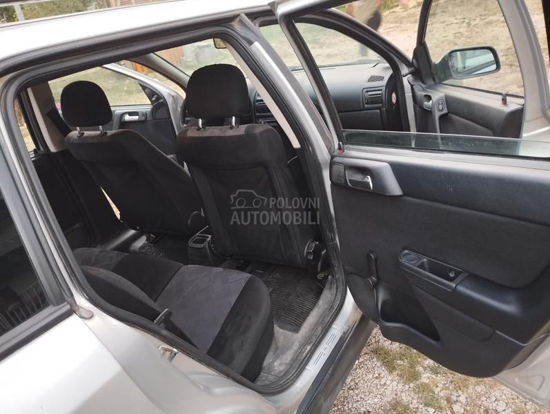 Opel Astra G 