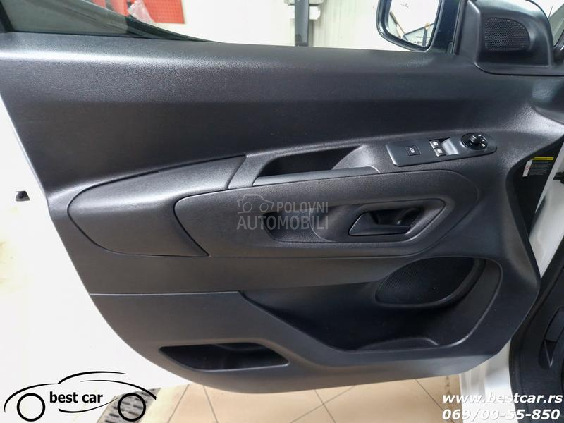 Opel Combo MAXI 5 Sed 1.5 Cdti