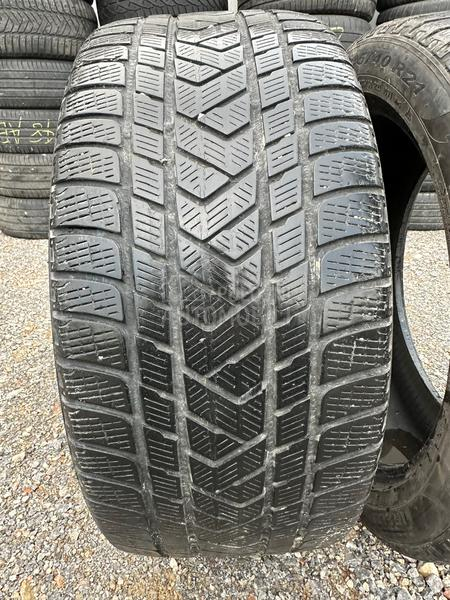 Pirelli 285/40 R21 Zimska