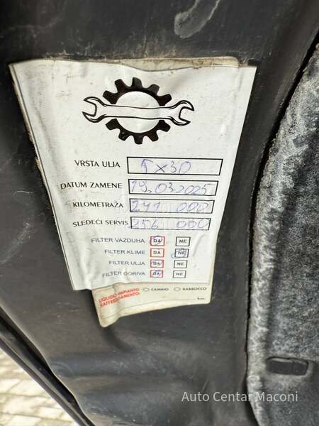 Volkswagen Golf 7 1.6 tdi highline